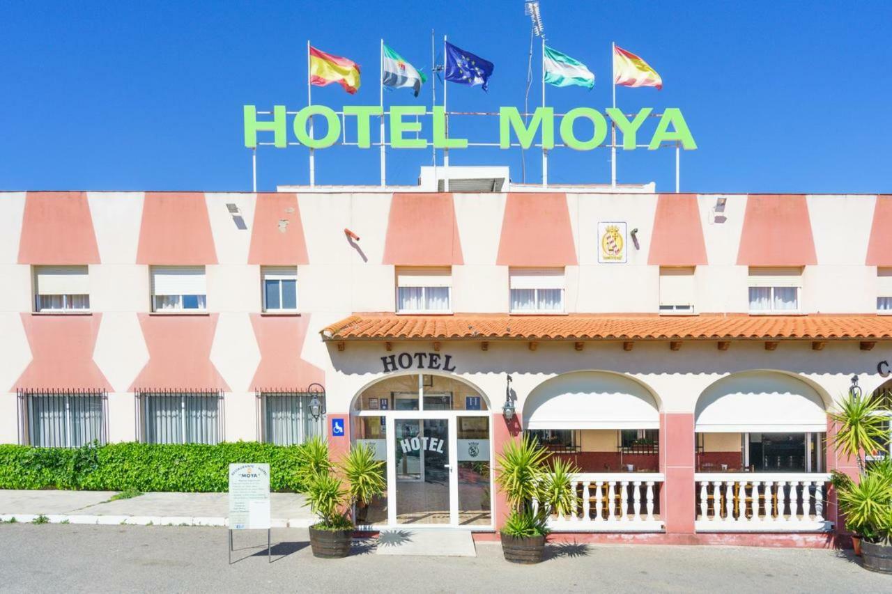 Hotel Restaurante Moya モネステリオ エクステリア 写真